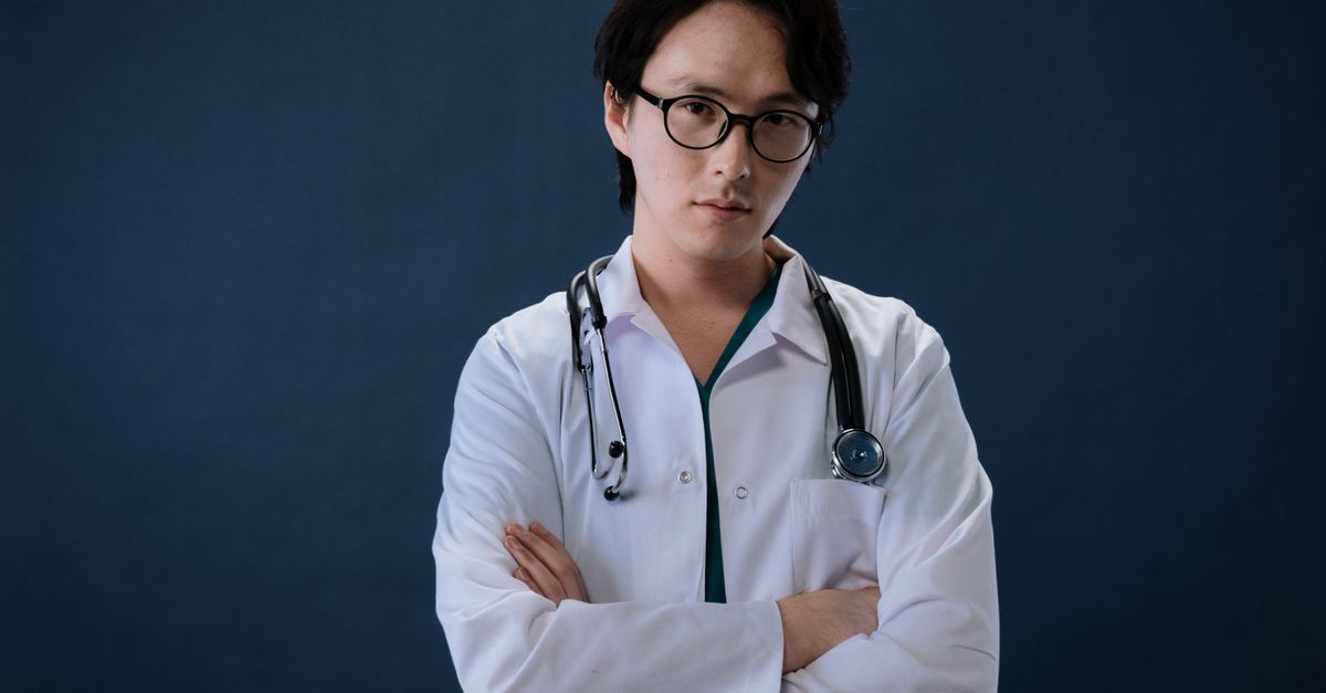 Read more about the article 熟男長期疲憊無力？解析睪固酮低下與血管老化危機，打造專屬男性保健調理計畫