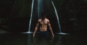 Read more about the article 熟齡男性顧好血管，精神更旺盛！慢性病用藥者服用犀利士前的評估與日常保養策略