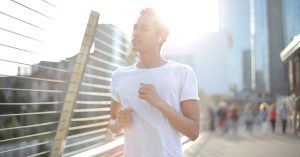 Read more about the article 男性關鍵活力：認識血管健康、處方藥物與日常溫和滋補的平衡之道